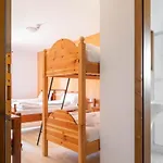 فندق Rifugio Escursionistico Tita Piaz *