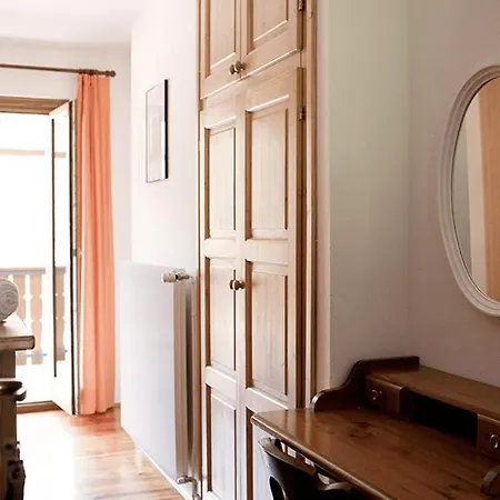 فندق Rifugio Escursionistico Tita Piaz